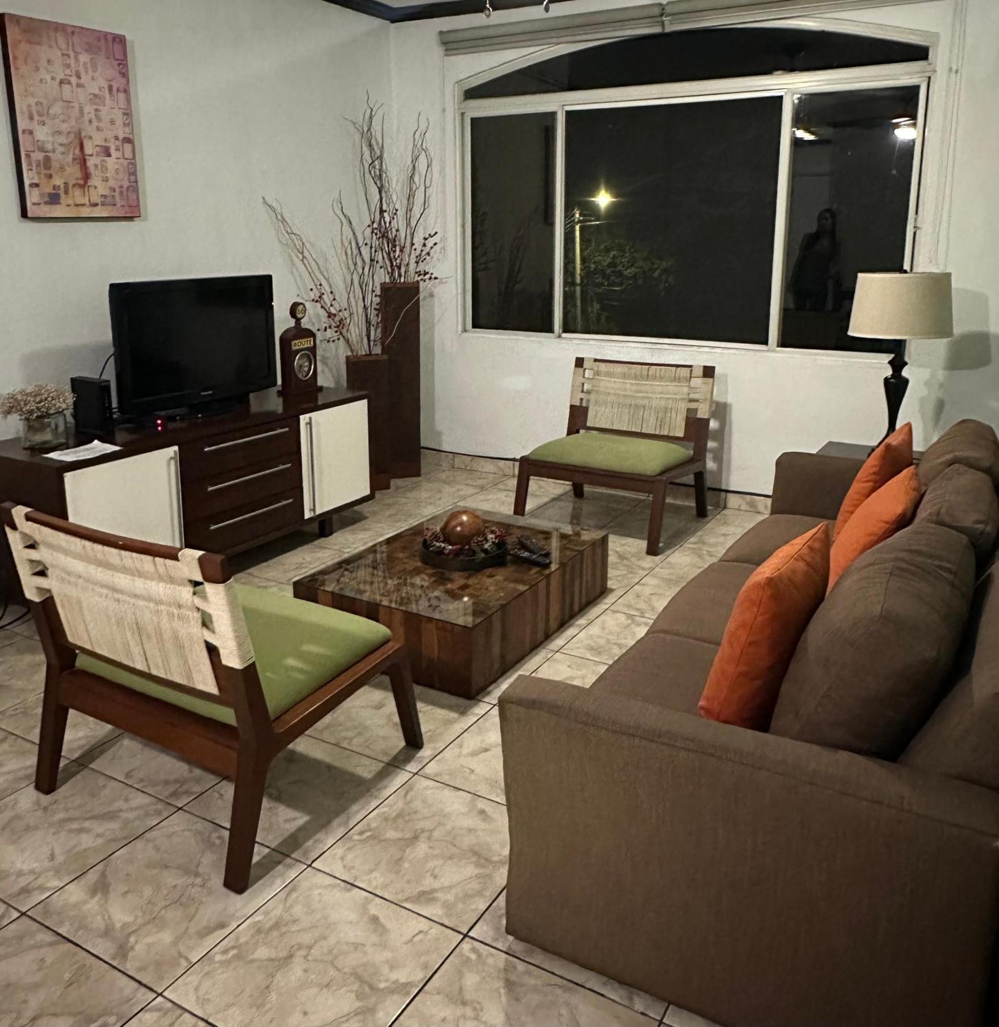 Monblanc Apartamento Completo San Salvador Eksteriør bilde